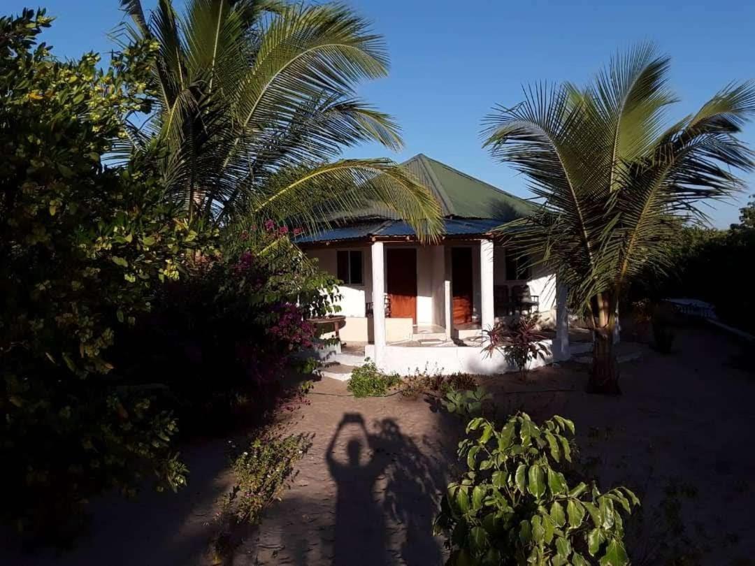 Kinkiliba Beach Lodge Sanyang Exterior foto