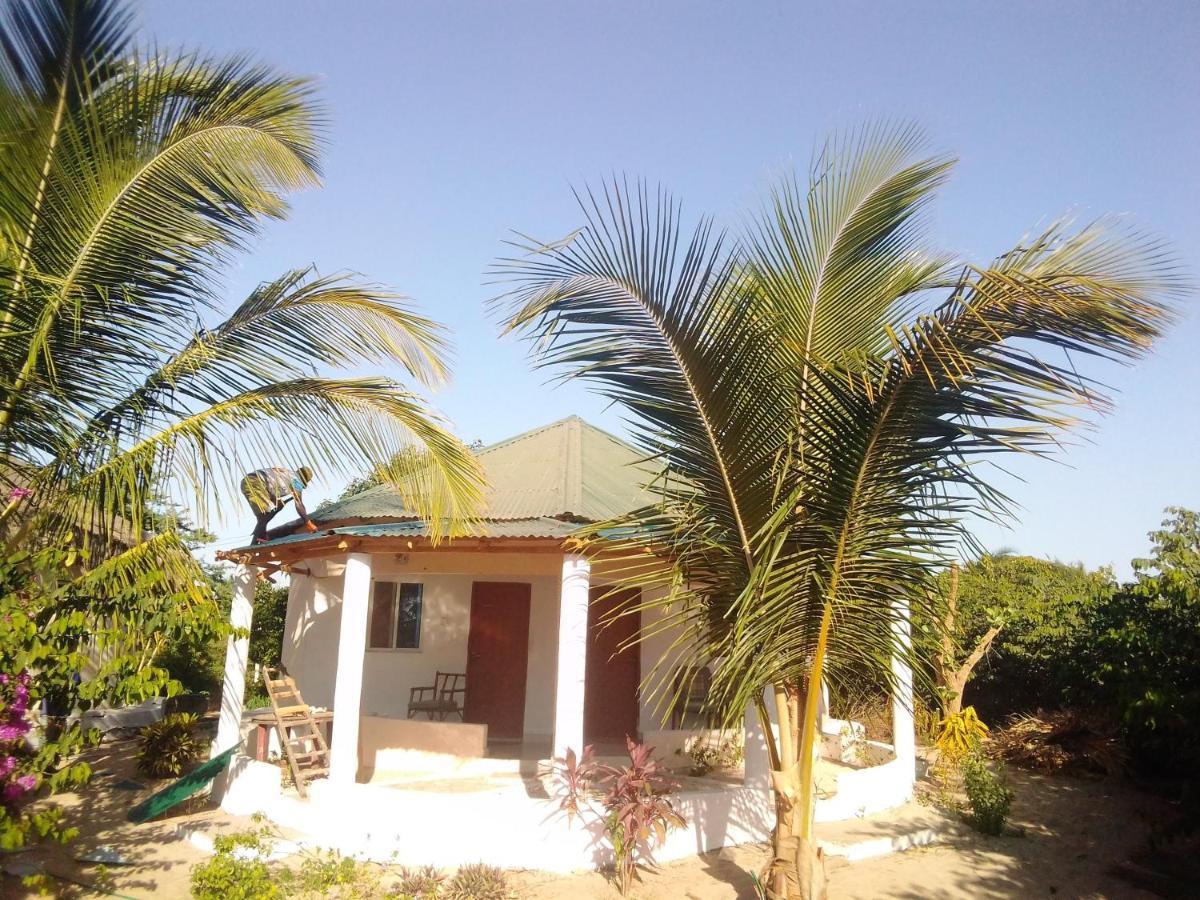Kinkiliba Beach Lodge Sanyang Exterior foto